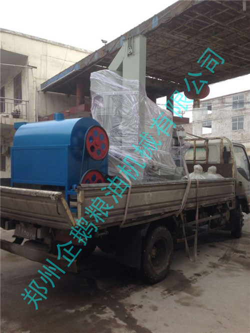 安徽蒙城客戶預(yù)定榨油機(jī)設(shè)備今發(fā)貨(圖4)