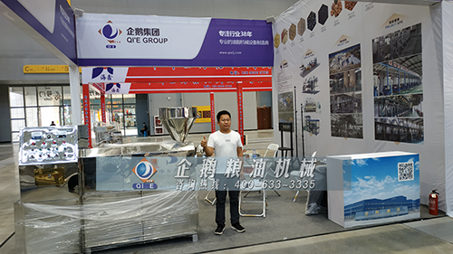 選購榨油機多種創(chuàng)業(yè)模式供您選擇(圖1) 選購榨油機多種創(chuàng)業(yè)模式供您選擇(圖1)