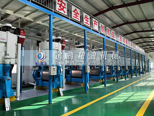 大豆榨油機制油注意事項(圖1) 大豆榨油機制油注意事項(圖1)